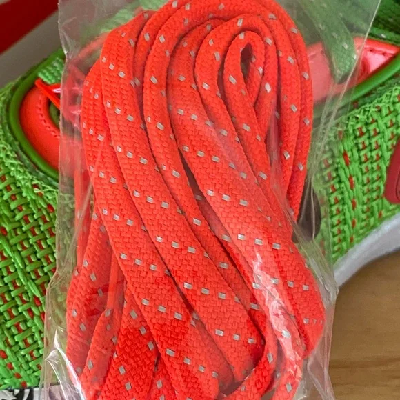 Nike Lebron 20 Stocking Stuffer Size 7 Womens Grinch Green Red New Sneakers Shoe - Picture 12 of 12